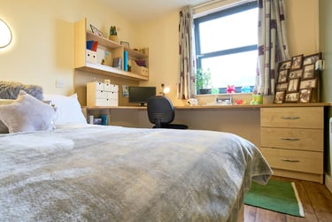 Platinum En Suite at Europa, 190 Erskine Street, City Centre, Liverpool, L61AL - Image 3